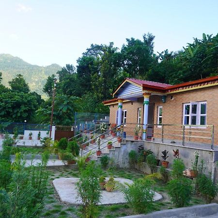 Lamjung Villa Bartar Exterior photo